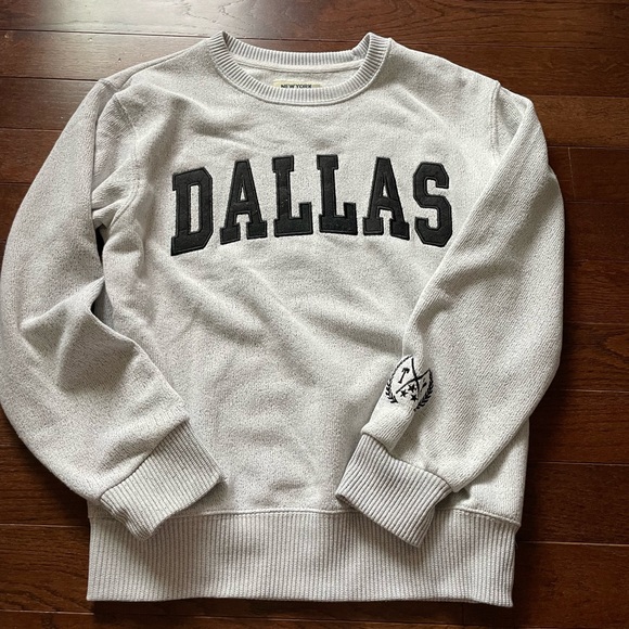 Source Unknown Tops - Source Unknown Light Gray Dallas Sweatshirt